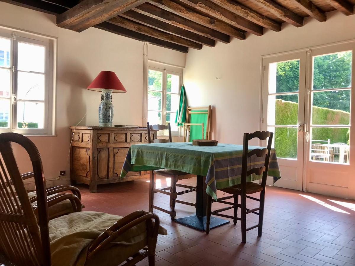 Gite De Mauxe Acquigny ภายนอก รูปภาพ