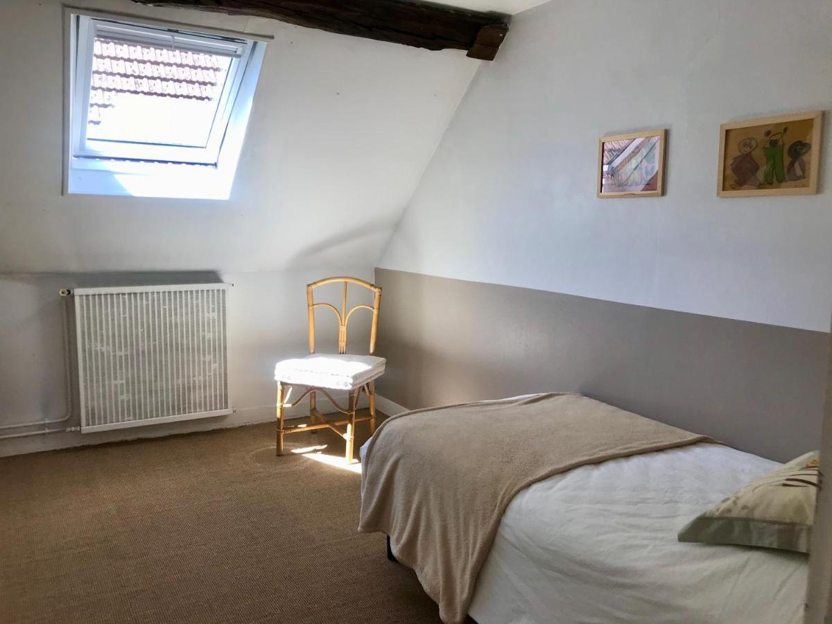 Gite De Mauxe Acquigny ภายนอก รูปภาพ
