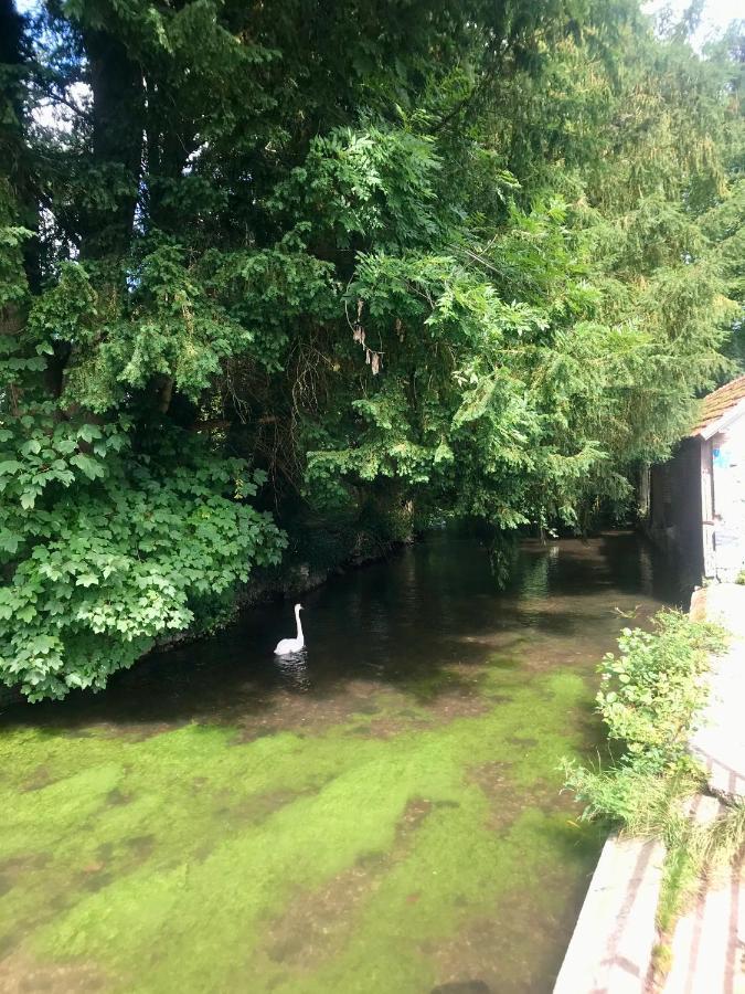 Gite De Mauxe Acquigny ภายนอก รูปภาพ